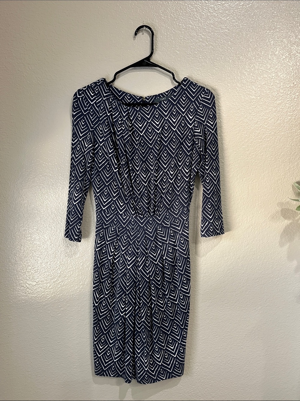 Tart Navy and White Geometric Long-Sleeve Mini Dress Sz XS Casual Vacay
